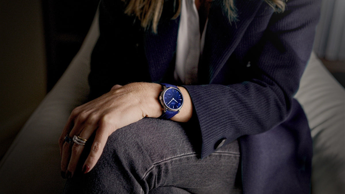 Czapek Promenade Midnight Pearl worn on the wrist, close view of the blue dial
