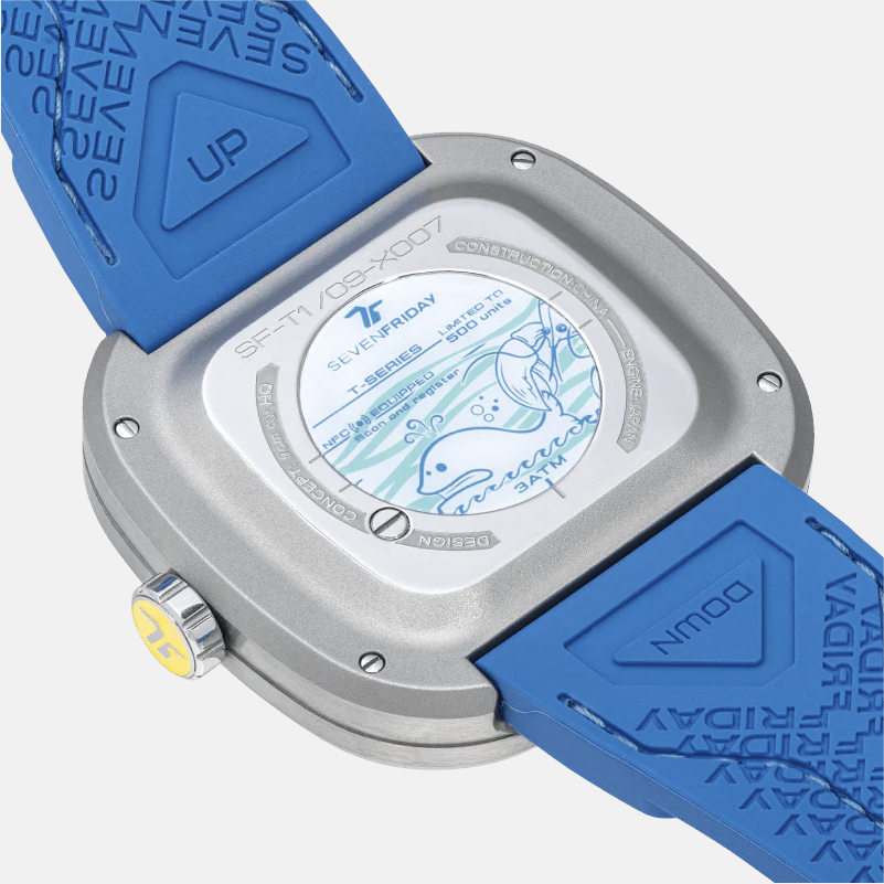 SEVENFRIDAY T1/09 "BEACH CLUB"