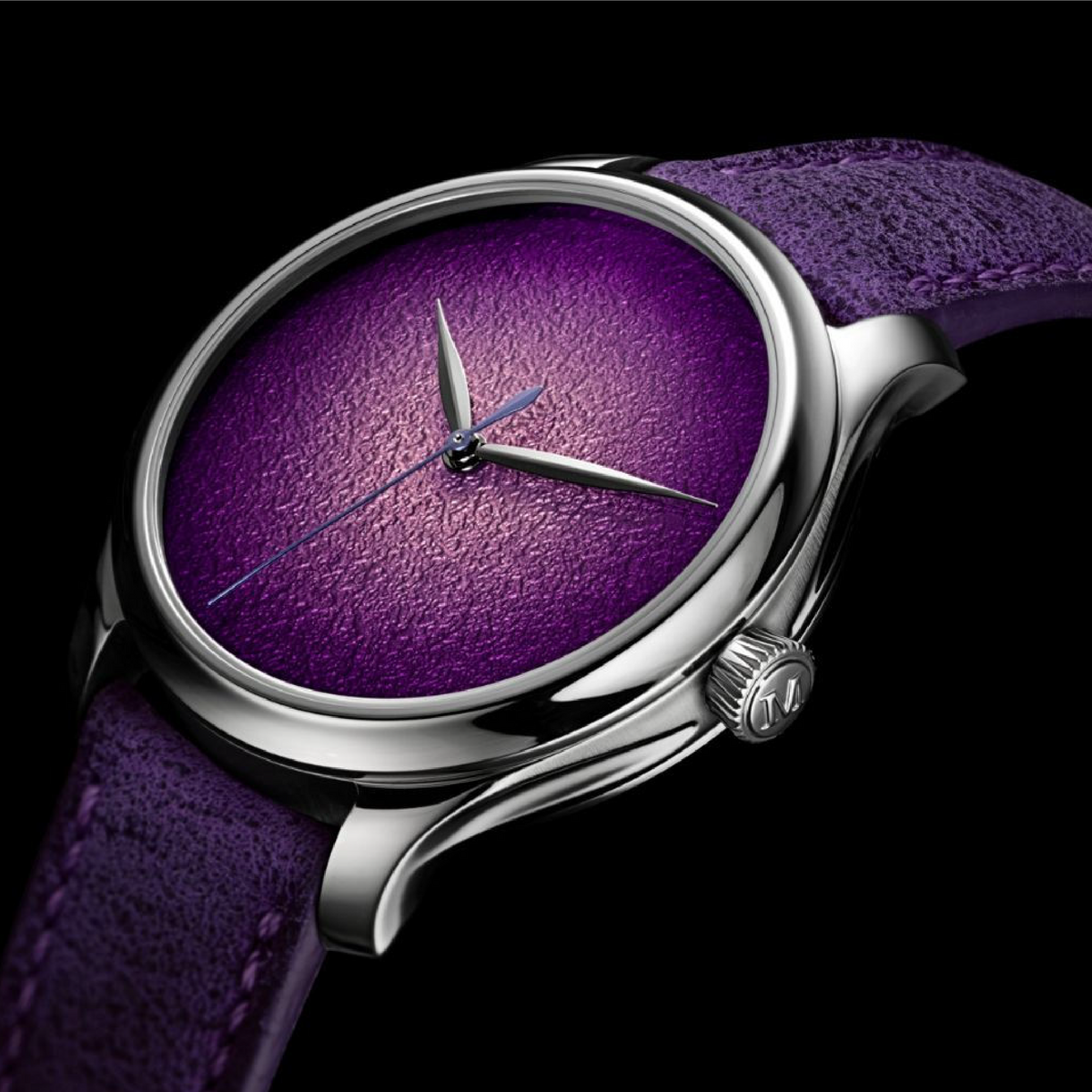 H. Moser & Cie Endeavour Centre Seconds Concept – Purple Enamel