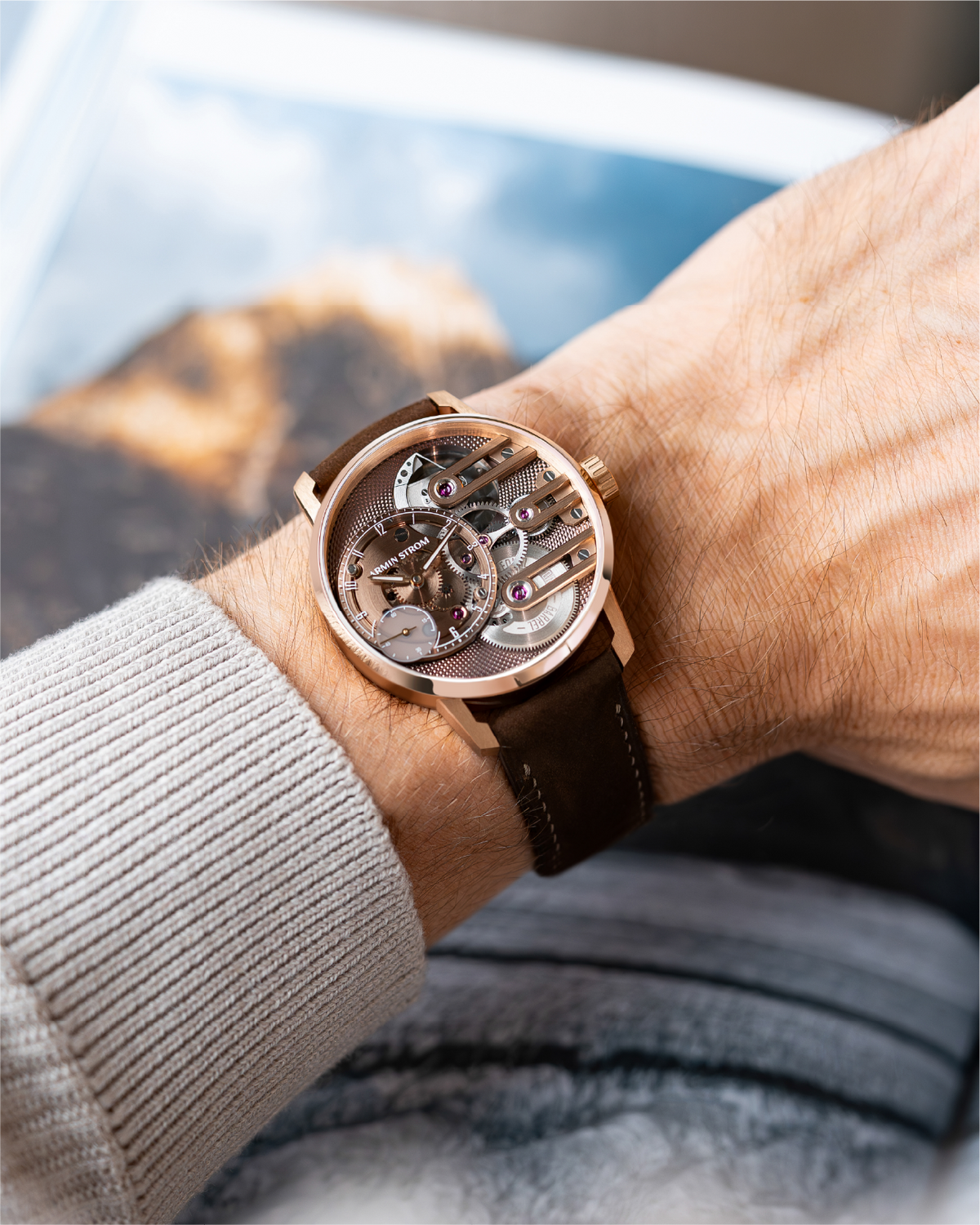 Armin Strom Gravity Equal Force Ultimate Sapphire Rose Gold