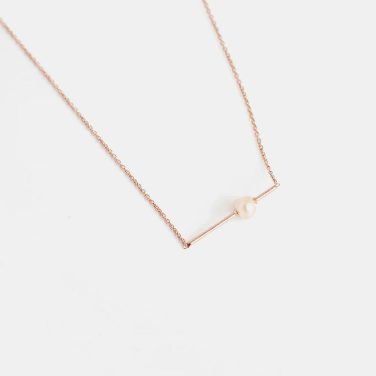 Tiny Om Pearl necklace