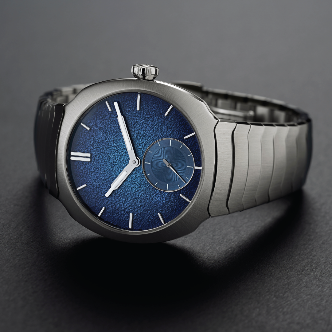 H. Moser & Cie Streamliner Small Seconds with Micro-Rotor