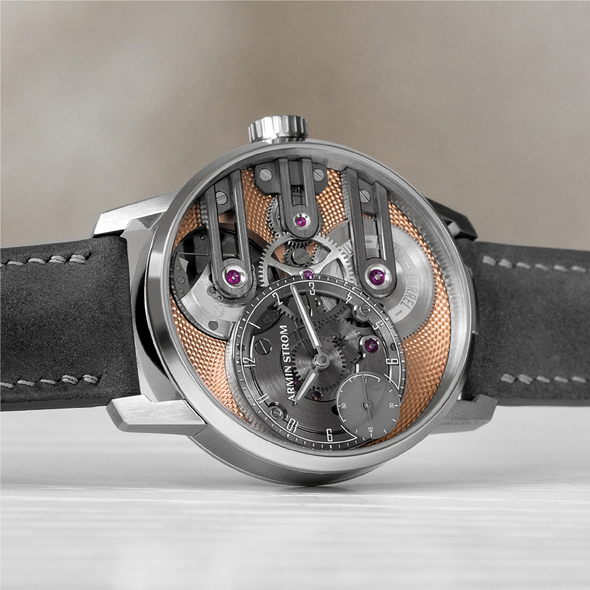 Armin Strom Gravity Equal Force Ultimate Sapphire Salmon