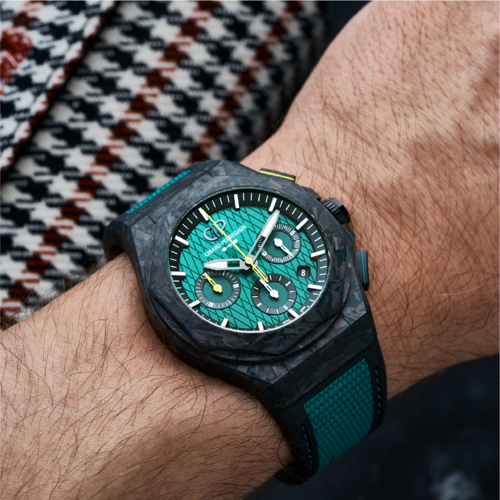 Girard-Perregaux - Laureato Absolute Chronograph Aston Martin F1 Edition