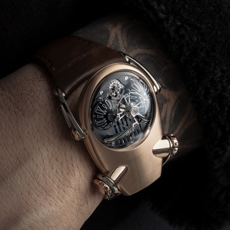 HOROLOGICAL MACHINE N°10 BULLDOG RED GOLD & TITANIUM WRIST 