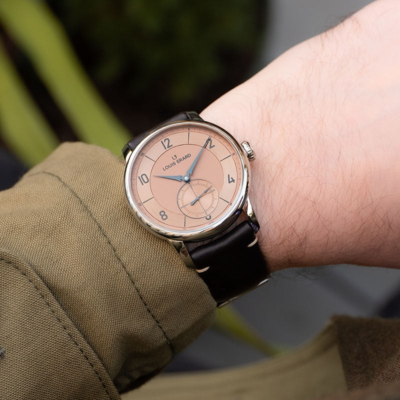 EXCELLENCE PETITE SECONDE TERRACOTTA wrist shot