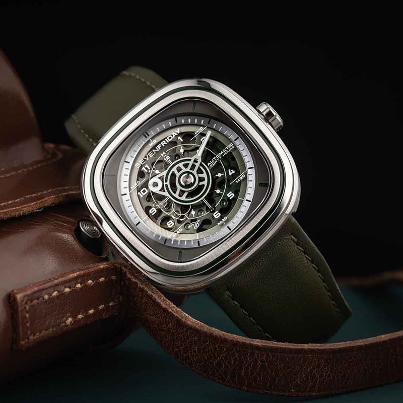    SEVENFRIDAY_T106_Green_Products-Shot 1